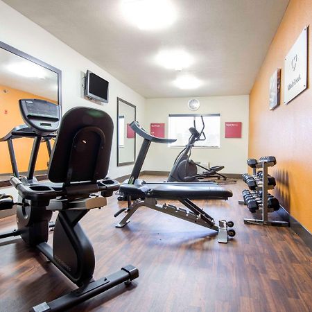 Comfort Suites Rochester Henrietta University Area Bagian luar foto