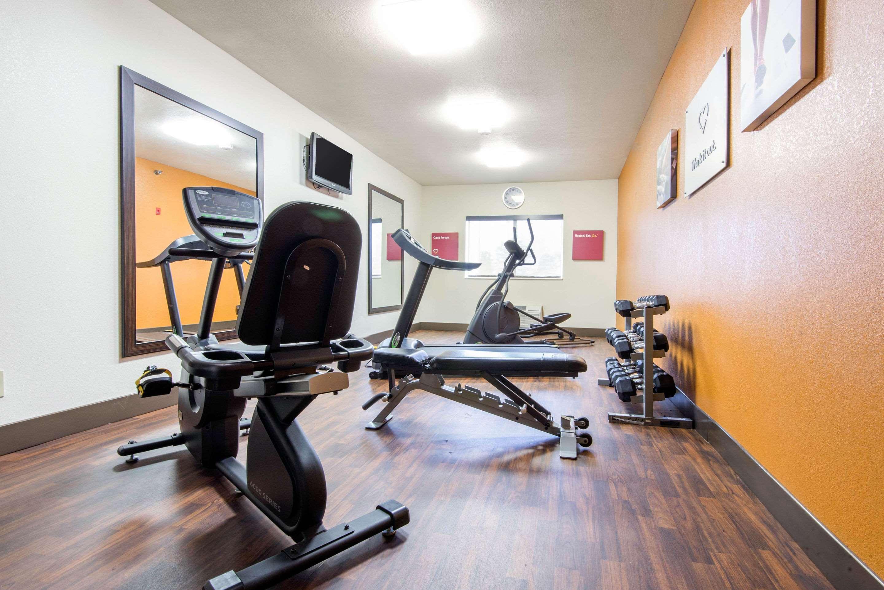 Comfort Suites Rochester Henrietta University Area Bagian luar foto